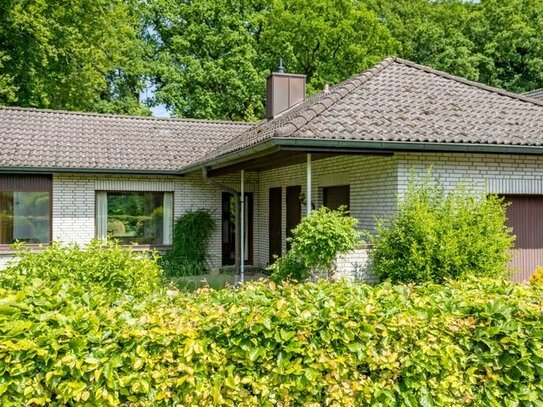 Neu-Börnsen: Bungalow auf traumhaften Grundstück direkt am Sachsenwald