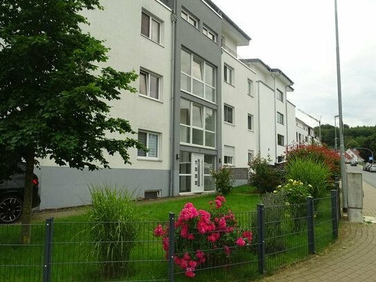 Ohne Makler - Moderne 4 Zi-Eigentumswohnung in Butzbach / Stadt