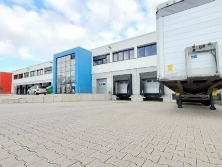 **PROVISIONSFREI** ca. 4.200 m² Lagerfläche ? mit 530 m² Büro ? Miete ? Ebenerdig + Rampen ?