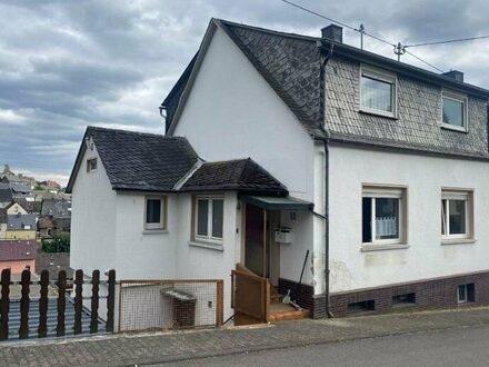 Wohnhaus in zentraler Lage von Idar-Oberstein und viel Platz für die Familie