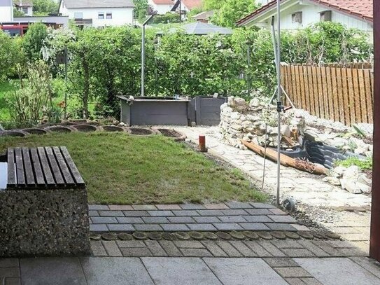 ++ KLEIN UND FEIN ++ SANIERTE DHH MIT GARTEN IN NEUMARKT-SANKT VEIT ++