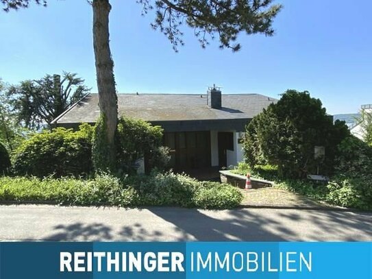 Freistehendes 1-2 Familienhaus in begehrter Wohnlage von Gottmadingen