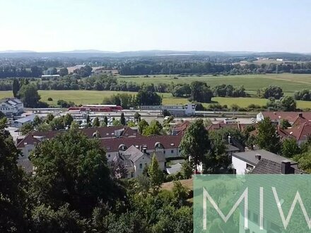 Einzigartiges Hanggrundstück mit atemberaubendem Panoramablick und interessanten Baumöglichkeiten!