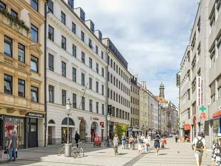 Direkt vom Eigentümer: Ruhiges City-Büro in historischem Altbau und zentraler Lage!