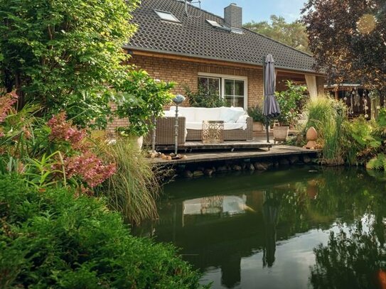 Doppeltes Glück am Mellensee: Schönes Haus mit großem Garten und Potenzial für zwei Familien