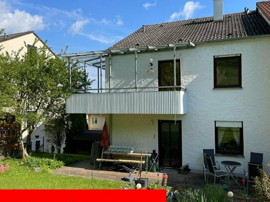 Gepflegte Haushälfte mit 3 Wohnungen in Kelheim-Hohenpfahl