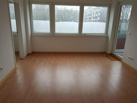 !!!!! Büro-/Praxisräume mit 68 m² oder 84 m² im roten Riesen zu vermieten !!!!!