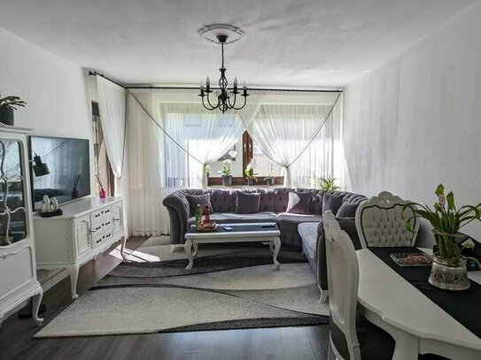 Sehr schöne 4-Zimmer-Wohnung als Kapitalanlage in Rondorf