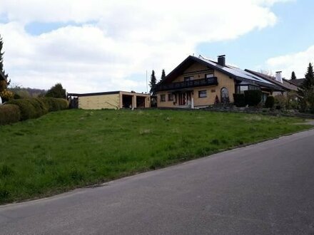 Grundstück für Doppelhaus oder Einfamilienhaus in Bruchsal-Heidelsheim