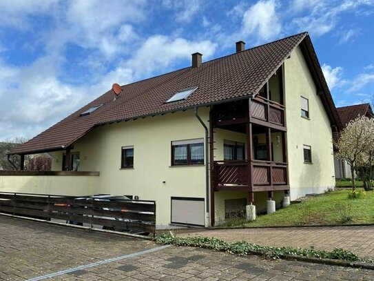 Großzügiges 2-Familienhaus mit ELW und Doppelgarage in schöner Wohnlage von Mandelbachtal-Ormesheim