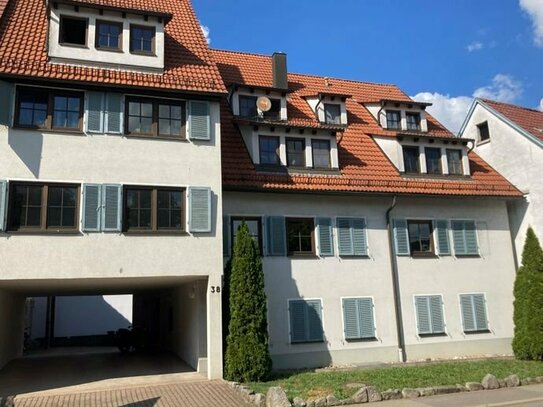 Ideal zur Kapitalanlage - Großzügige 2,5-Zi.-Eigentumswohnung mit Balkon und Blick ins Grüne!