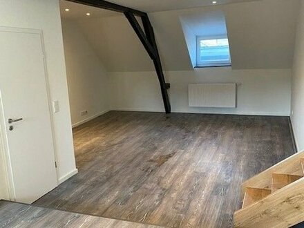 Schöne, generalsanierte Eigentumswohnung * DG * 106,97 m² * 3 Zimmer