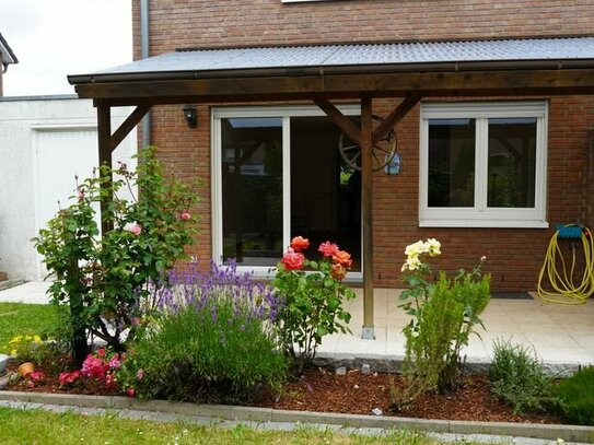 Schönes Einfamilienhaus in Leverkusen-Quettingen zu vermieten