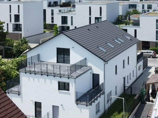 Neubau 2 ZKB mit großer Dachterrasse - Fernwärme - KFW 55EE