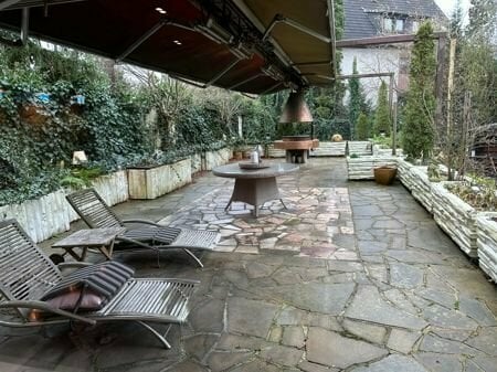 Neuer Preis: Geräumiges Einfamilienhaus mit Garage, Schwimmbad und großem Garten in DO-Groppenbruch