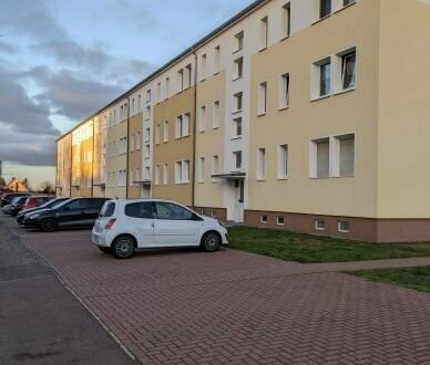 schöne, helle 2-Raum Wohnung in Zörbig