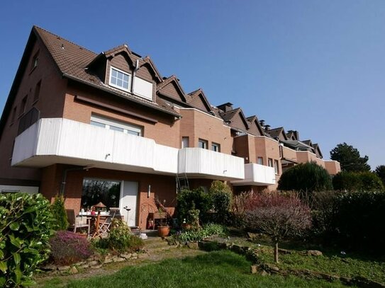 Außergewöhnliche und attraktive Maisonette in Sodingen mit Dachterasse, Garten und Garage