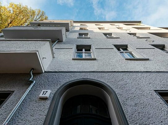 Lukrativ! In Friedrichshain: Solide VERMIETETE 3-Zimmer-Wohnung - mit Tageslichtbad - PROVISIONSFREI