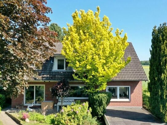 Wunderschön saniertes Einfamilienhaus im Rosengarten - Weitblick inbegriffen - *** 360 Grad Rundgang *** Preis VB