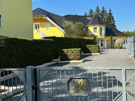 Luxuriöse Komfortwohnung in bester Lage v. Amberg zu vermieten