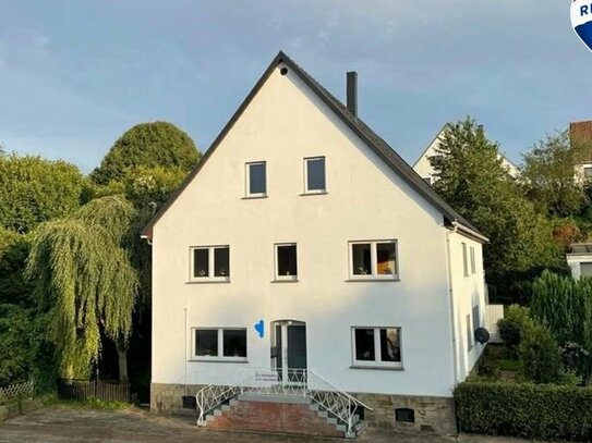 Ein-/Zwei-Familienhaus in Schieder-Schwalenberg OT Lothe. Provisionsfrei für den Käufer !