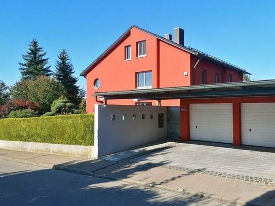 tolles Dreifamilienhaus in Monheim