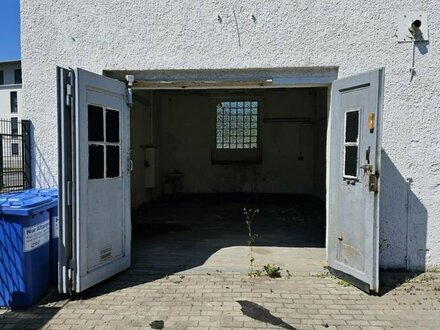 +++Grundstück mit Garage in werbewirksamer Lage+++