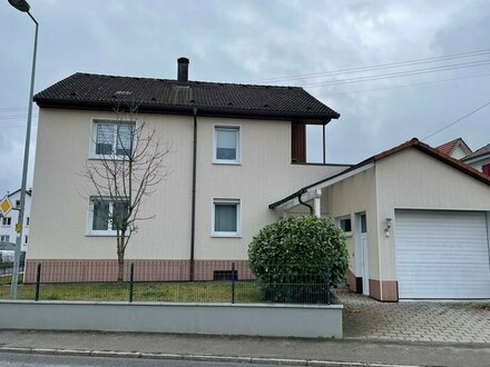 Gepflegtes Zweifamilienhaus in Mühlheim an der Donau