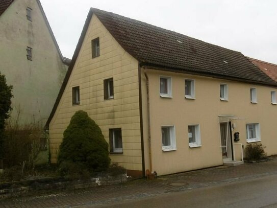 Bauernhaus mit Stall Scheune Schuppen und separaten Bauplatz