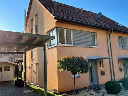Attraktive Doppelhaushälfte zur Miete in Au bei Freiburg