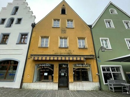 Historisches Juwel in der Altstadt - Renovierungsobjekt mit Geschichte