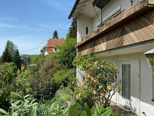 Rarität für echte Liebhaber: charmantes Einfamilienhaus am Sonnenhang!