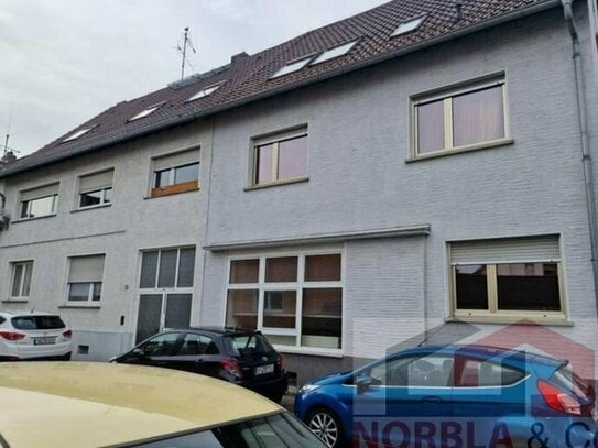 4 Familienhaus + Gewerbefläche in ruhiger Lage von Hanau - Steinheim