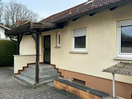 Bungalow aus den 60er-Jahren in ruhiger Wohnlage