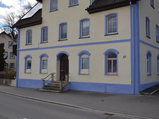 Großes Wohnhaus, Sigmaringendorf in verkehrsgünstiger Lage