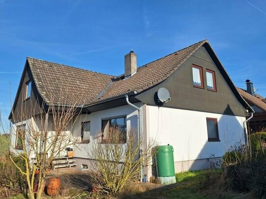 Gepflegtes 1-2 Familienhaus in sonniger Lage von Kassel-Warteberg