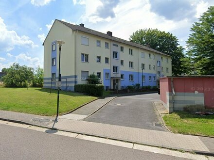 Schöne 2 Zimmer Wohnung mit Tageslicht Bad