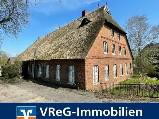 Projekt mit Vision! Denkmalgeschütztes Bauernhaus an der Elbe in HH-Kirchwerder, sanierungsbedürftig