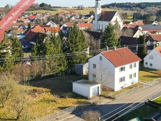 Verwirklichen Sie Ihren Wohntraum: Zweifamilienhaus mit großem Grundstück in Roggenburg-Schießen