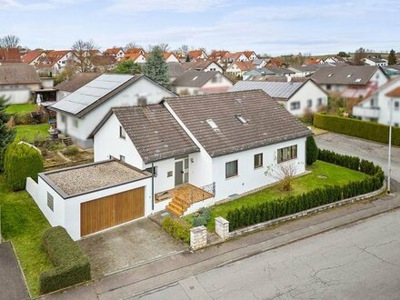 360° I Sofort frei! Großzügiges Familienhaus mit ca. 229m² in Obersulm!