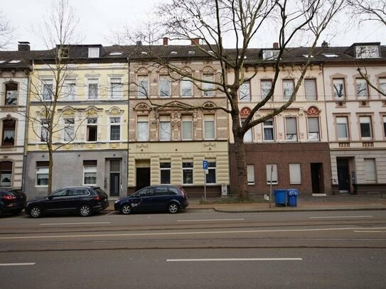 Charmantes Mehrfamilienhaus mit Potenzial sucht neuen Eigentümer/Handwerker