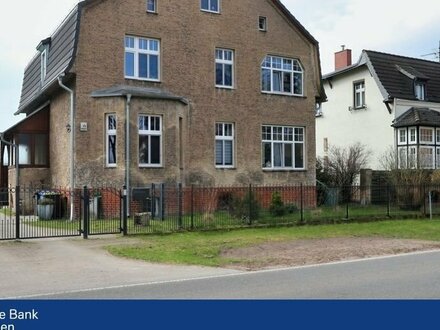 PROVISIONSFREI - Saniertes 3-Familienhaus mit Altbaucharme und Feldblick - auch als Renditeobjekt