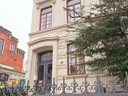 Frisch sanierte Altbauwohnung - 3-Zimmer - mit Balkon im Viertel