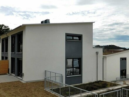 !BAUBEGINN IST ERFOLGT! Maulbronn * 156 m² Neubau-Doppelhaushälfte * Aussichtslage * Vorteile durch KFWG-Standard!