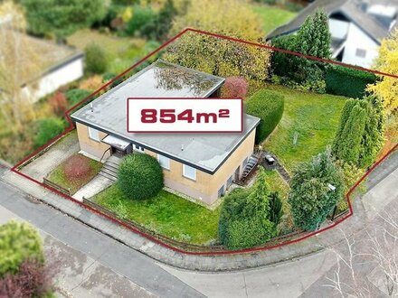 Ideal geschnittenes 854m² Eckgrundstück mit Altbestand für Ihren Neubautraum in Buschhoven