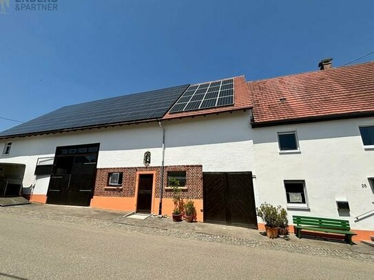 Ein Paradies für Naturliebhaber und Pferdefreunde - Charmantes Bauernhaus mit modernem Wohnkomfort und vielseitigen Erw…