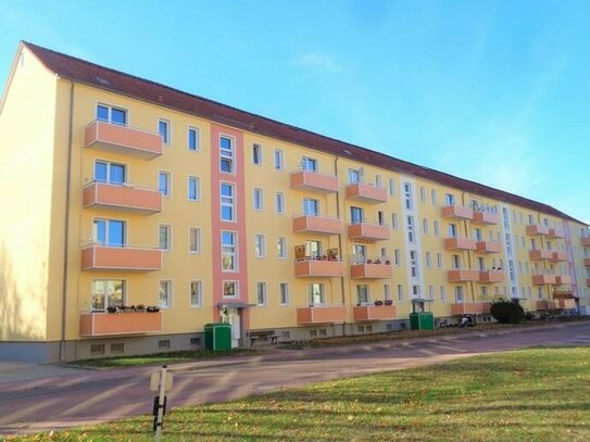 Moderne 2-Raumwohnung mit Balkon im Geiseltal