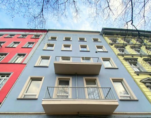 Leerstehender Altbau am Volkspark Friedrichshain!