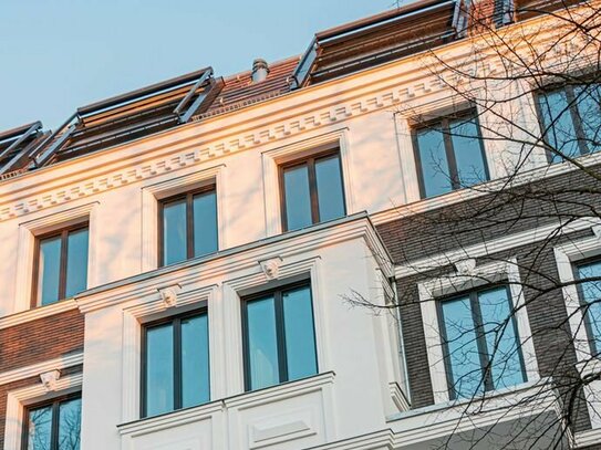 Nobles Gründerzeit-Domizil mit 2 Balkonen und Design-Konzept