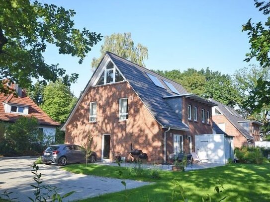 NEUBAU Doppelhaushälfte mit unverbaubarem Waldblick